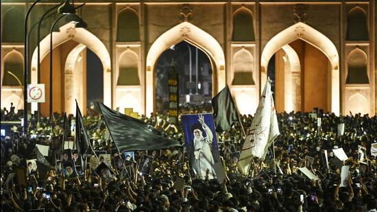 A candle march being taken out in Old Lucknow on Sunday. (Deepak Gupta/HT)