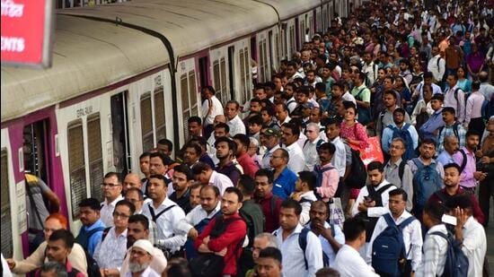 The remarkable thing about a city is that you are almost always in the company of strangers. That is both its promise and its curse. (Photo by Bhushan Koyande/HT Photo)