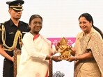 President Droupadi Murmu being felicitated by Delhi Chief Minister Rekha Gupta at the event (Hindustan Times) President Droupadi Murmu being felicitated by Delhi Chief Minister Rekha Gupta at the event (Hindustan Times)
