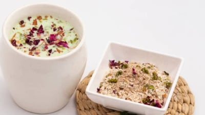 Thandai Oats and Thandai Overnight Oats (Freepik) Thandai Oats and Thandai Overnight Oats (Freepik)