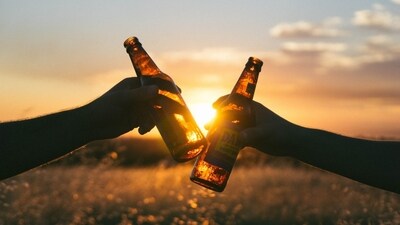 Know your risks before you go out drinking with your friends this Friday! (Unsplash) Know your risks before you go out drinking with your friends this Friday! (Unsplash)