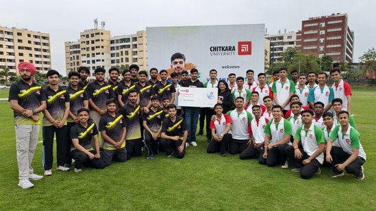 Chitkara University held a special felicitation ceremony in Vihaan’s honour, where Dr Madhu Chitkara, Pro Chancellor, congratulated Vihaan Malhotra on his achievement and presented him with a cheque of ₹2 lakh as a token of appreciation. (Photo: HTCS)