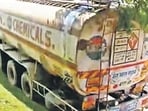 Gas leak from chemical tanker near Theur Phata; major mishap averted