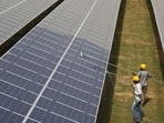 Solar Panels (REUTERS)