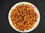 spiced roasted chana