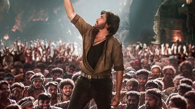 ఉస్తాద్ భగత్ సింగ్ పోస్టర్ లో పవన్ కల్యాణ్ (x/MythriOfficial)