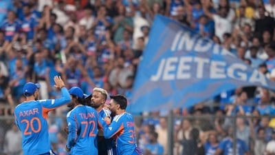 India are into the T20 World Cup semifinal on home turf! An incredible match in Mumbai – on a batter's paradise, 253 plays 246 as India manage to hold on against an English attempt at doing something special. Next, onto the final – against New Zealand in Ahmedabad. (PTI) India are into the T20 World Cup semifinal on home turf! An incredible match in Mumbai – on a batter's paradise, 253 plays 246 as India manage to hold on against an English attempt at doing something special. Next, onto the final – against New Zealand in Ahmedabad. (PTI)