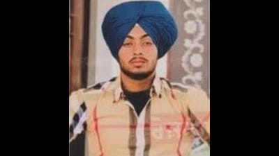 Ranjit Singh, 19, was one of the three youths accused of killing two cops at a police post in Adhian, Gurdaspur, on February 22. (HT) Ranjit Singh, 19, was one of the three youths accused of killing two cops at a police post in Adhian, Gurdaspur, on February 22. (HT)