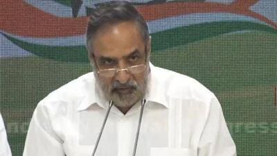 Senior Congress leader and former Union minister Anand Sharma on Thursday said that “self-respect is very expensive in politics” and that “speaking the truth is now considered a crime,” after the party nominated Kangra district Congress Committee president Anurag Sharma as its candidate for the Rajya Sabha seat from Himachal Pradesh. (HT File)