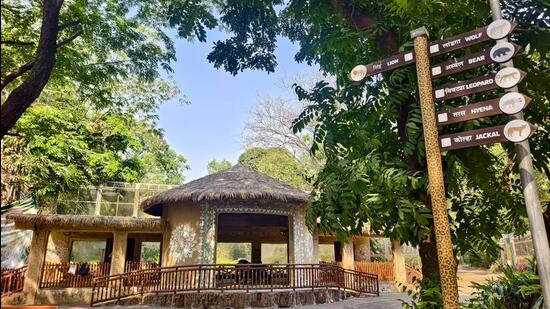 In 2021, a new enclosure was built for lions as part of the second phase of Byculla zoo’s redevelopment. It has been lying vacant since. (Raju Shinde/HT PHoto)
