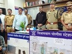 Vishrambaug police arrest two men from Delhi, including history-sheeter from Uttar Pradesh, for house break-ins across Pune and recovered stolen gold and silver ornaments worth  <span class='webrupee'>₹</span>62 lakh. (HT)