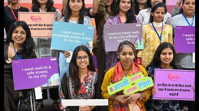 Women participating in the celebrations. (Parveen Kumar/Hindustan Times) Women participating in the celebrations. (Parveen Kumar/Hindustan Times)