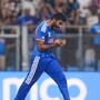టీమిండియా స్టార్​ బౌలర్​ జస్ప్రీత్​ బుమ్రా..