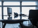 White-collar job (Pixabay)