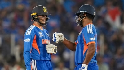 India got things started after New Zealand won the toss and put them in to bat – and it was a dream start. A terrific powerplay for the openers, who went hammer-and-tongs and pilfered 92 runs from the first six overs. A sign of what India could be at their best – finally. (PTI)