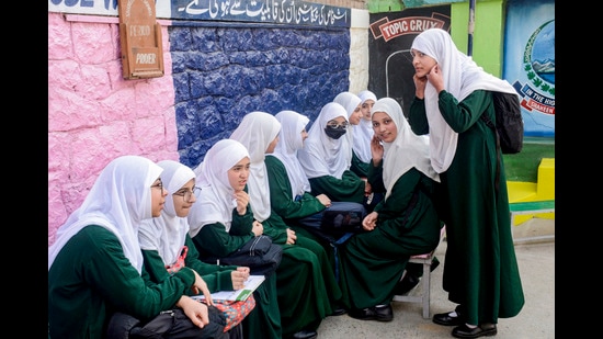 Education minister Sakina Itoo told local news agencies that all the educational institutes, including colleges and universities, in all districts of Kashmir region will reopen on Monday. (PTI)