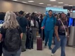 At Houston Hobby airport, travellers waited in line for hours on Sunday(X/@grabowskipauls)