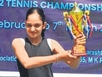 Asees Kaur Brar with the trophy in Mumbai (HT Photo)