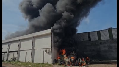 DSP Sukhdev Singh said that the owner estimated losses running into crores. At the time of filing the report, the blaze hadn’t been contained. (HT photo)