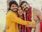 Anand Deverakonda: అన్న, వదినలతో కలిసి డ్యాన్స్ చేసిన ఆనంద్ దేవరకొండ.. సంచారమే ఎంతో బాగున్నదే అంటూ..