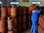 The crisis arose after state-run oil companies reportedly stopped supplying domestic LPG cylinders to charitable institutions from March 10 due to regulatory restrictions on account of the war in the Middle East. (Praful Gangurde / HT Photo)