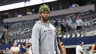 Arizona Cardinals quarterback Kyler Murray during warmups before the Dallas Cowboys game on MNF. (AP) Arizona Cardinals quarterback Kyler Murray during warmups before the Dallas Cowboys game on MNF. (AP)
