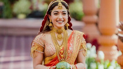 Rashmika Mandanna: 8 ఏళ్లుగా వేధిస్తున్నారు.. ఇక చూస్తూ ఊరుకోను.. వాళ్లందరికీ 24 గంటల టైమ్ ఇస్తున్నా: రష్మిక వార్నింగ్ (@thedeverakonda) Rashmika Mandanna: 8 ఏళ్లుగా వేధిస్తున్నారు.. ఇక చూస్తూ ఊరుకోను.. వాళ్లందరికీ 24 గంటల టైమ్ ఇస్తున్నా: రష్మిక వార్నింగ్ (@thedeverakonda)