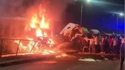 One man died and another suffered burn injuries when two trailers collided head-on and caught fire late Thursday night in Rajasthan’s Sirohi district (Sourced)
