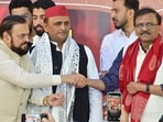 Mumbai, India - March 14, 2026: Abu Asim Azmi, Akhilesh Yadav and Sanjay Raut, shares light moment during the Iftaar Party at Islam Gymkhanna, in Mumbai, India, on Saturday, March 14, 2026. (Photo by Anshuman Poyrekar/Hindustan Times) (Anshuman Poyrekar/HT Photo)