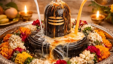 ఈరోజే మార్చి నెలలో వచ్చే మొదటి ప్రదోష వ్రతం ఈరోజే మార్చి నెలలో వచ్చే మొదటి ప్రదోష వ్రతం
