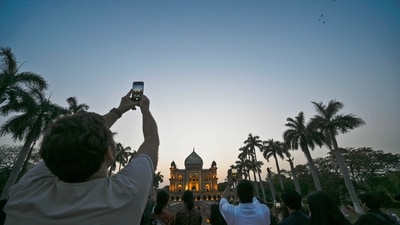 New Delhi, India - March 15, 2026: People relax and spend time outdoors during pleasant weather at Safdarjung Tomb, in New Delhi, India, on Sunday, March 15, 2026. (Photo by Sanjeev Verma/ Hindustan Times) (Hindustan Times) New Delhi, India - March 15, 2026: People relax and spend time outdoors during pleasant weather at Safdarjung Tomb, in New Delhi, India, on Sunday, March 15, 2026. (Photo by Sanjeev Verma/ Hindustan Times) (Hindustan Times)