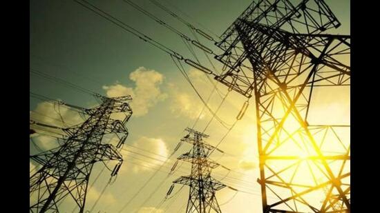 More than four months after suspending the chief engineer of Guru Gobind Singh Super Thermal Plant (GGSSTP), Ropar, Harish Kumar Sharma, over alleged irregularities in fuel cost, Punjab State Power Corporation Limited (PSPCL) on Monday revoked his suspension. Sharma was suspended on November 1, 2025.