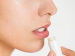 Hydrating lip balms for summer(Freepik)