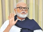 In a meeting with state food and civil supplies minister Chhagan Bhujbal on Tuesday, state-owned petroleum companies said they typically supply 570,000 LPG cylinders in Maharashtra, daily. (HT Archives)