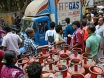 People queued up to collect their domestic gas cylinders amid an ongoing LPG shortage in Mumbai. (Raju Shinde/ HT Photo) People queued up to collect their domestic gas cylinders amid an ongoing LPG shortage in Mumbai. (Raju Shinde/ HT Photo)