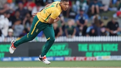 Just when New Zealand were looking to switch gears, Ottneil Baartman picked up the wicket of Mitchell Santner and put a brake on the progress. (AFP) Just when New Zealand were looking to switch gears, Ottneil Baartman picked up the wicket of Mitchell Santner and put a brake on the progress. (AFP)