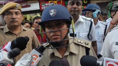 আরজি কর কাণ্ডের পর থেকেই বহুবার খবরের শিরোনামে এসেছিলেন ইন্দিরা আরজি কর কাণ্ডের পর থেকেই বহুবার খবরের শিরোনামে এসেছিলেন ইন্দিরা