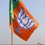 মায়ের পারলৌকিক কাজ ফেলে ভোটের ময়দানে পদ্ম প্রার্থী