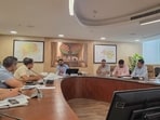 Focus on major drains along SPR, NH-48 to Badshahpur and sectors 17/18; emphasis on connectivity and strict monitoring of timelines. (HT)