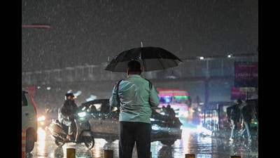The city is expected to witness light rainfall at isolated locations during this period, said SD Sanap, senior meteorologist, IMD Pune. (REPRESENTATIVE PIC) The city is expected to witness light rainfall at isolated locations during this period, said SD Sanap, senior meteorologist, IMD Pune. (REPRESENTATIVE PIC)