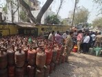 On Thursday, around 12.50 lakh bookings were recorded across the state, while 8.25 lakh cylinders were distributed. (File photo)