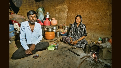 Farmer Machindra Payke and his wife, Dwarka, at their home in Chinchala village in Beed. (Raju Shinde/HT Photo) Farmer Machindra Payke and his wife, Dwarka, at their home in Chinchala village in Beed. (Raju Shinde/HT Photo)