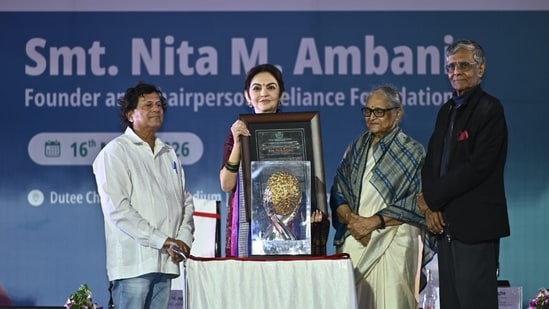 Nita M. Ambani received the KISS Humanitarian Award 2025 for her humanitarian efforts in education, healthcare, and women's empowerment. (KISS)