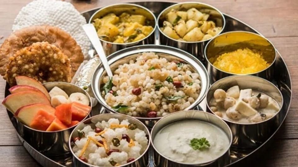 নবরাত্রি সময় কোন কোন খাবার খাওয়া যায় ও কোন কোন খাবার খাওয়া যায় না জানেন? দেখে নিন