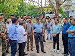 Jharkhand chief secretary Avinash Kumar inspects Shaheed Nirmal Mahto Medical College and Hospital in Dhanbad. (HT Photo) Jharkhand chief secretary Avinash Kumar inspects Shaheed Nirmal Mahto Medical College and Hospital in Dhanbad. (HT Photo)