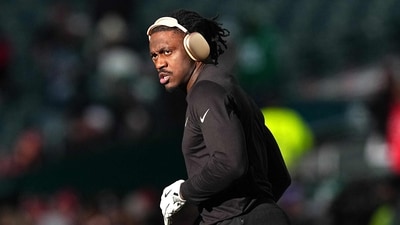A.J. Brown #11 of the Philadelphia Eagles warms up prior to a game the NFC Wild Card Playoff game against the San Francisco 49ers (Getty Images via AFP) A.J. Brown #11 of the Philadelphia Eagles warms up prior to a game the NFC Wild Card Playoff game against the San Francisco 49ers (Getty Images via AFP)