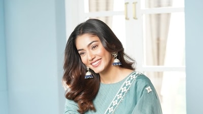 Actor Sana Makbul Actor Sana Makbul