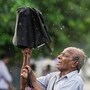বসন্তে ঝোড়ো স্ট্রাইক রেট নিয়ে ক্রিজে নামছে বৃষ্টি! আবহাওয়ার খবর একনজরে