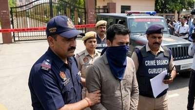 ৩০০ ভুয়ো ইমেল- ভারতের স্কুলে বোমার হুমকির সঙ্গে 'বাংলাদেশি' যোগ। (ছবিটি প্রতীকী, সৌজন্যে AI দিয়ে বানানো) ৩০০ ভুয়ো ইমেল- ভারতের স্কুলে বোমার হুমকির সঙ্গে 'বাংলাদেশি' যোগ। (ছবিটি প্রতীকী, সৌজন্যে AI দিয়ে বানানো)