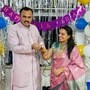 భార్య దివ్యతో ఎస్సై చంద్రశేఖర్ (ఫైల్ ఫొటో)